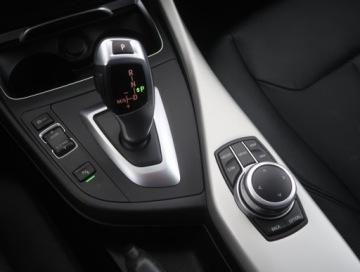 BMW Seria 1 F40 2019 BMW 1 118i, Salon Polska, 1. Właściciel, zdjęcie 15