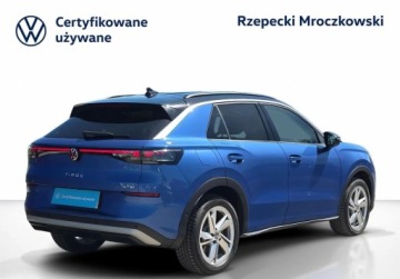Volkswagen T-Roc I SUV Facelifting 1.5 TSI ACT 150KM 2025 Volkswagen T-Roc 1.5 eTSI 150KM DSG Ambiente Fotele Podgrzewane 1.5 Benzyna, zdjęcie 5