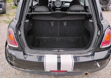 Mini One II 2009 MINI ONE 2009r, 1.4 Benzyna. Uszkodzony lewy przod. Jezdzi. 1.4 Benzyna, zdjęcie 19