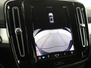 Volvo XC40 Crossover Facelifting 2.0 B3 163KM 2023 Volvo XC 40 FV23 2.0 B4 Core Automat Tempomat, zdjęcie 23