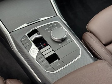 BMW Seria 3 G20-G21 Touring 3.0 330d 286KM 2025 BMW Seria 3 Touring 330d xDrive Sport Combi 3.0 (286KM) 2025, zdjęcie 8