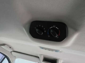 Ford Tourneo Custom I L1 2.2 TDCi 125KM 2014 Ford Tourneo Custom TITANIUM bezwypadkowy, zdjęcie 10