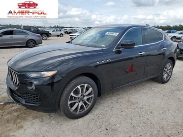 Maserati Levante 3.0 V6 GDI 350KM 2021 Maserati Levante 2021 MASERATI LEVANTE S 3.0 Benzyna 350KM