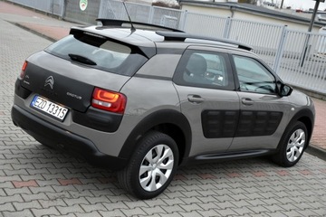 Citroen C4 Cactus Crossover Facelifting 1.2 PureTech 82KM 2018 Citroën C4 Cactus FEEL EDITION 1.2MPI 82KM *TYLKO 79130km* SuperStan 2018r, zdjęcie 9