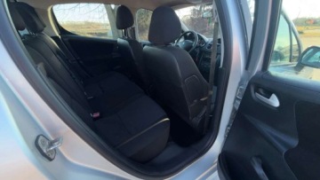 Peugeot 207 Hatchback 5d 1.4 75KM 2010 Peugeot 207 Raty 1.4 8V benz 75KM Starsza jednostka bez awaryjna KLIMA GW, zdjęcie 16