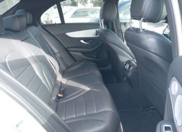 Mercedes Klasa C W206 2021 Mercedes-Benz Klasa C 2021, 2.0L, 4x4, od ubezpieczalni, zdjęcie 10