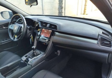 Honda Civic X Hatchback 5d 1.0 VTEC Turbo 129KM 2018 Honda Civic Honda Civic 1.0 i-VTEC Turbo Executive Premium Benzyna 129KM, zdjęcie 14