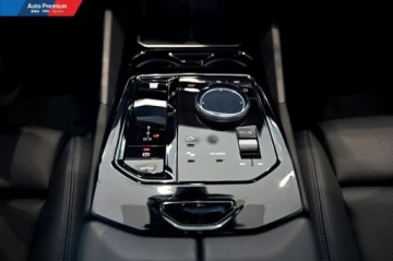 BMW Seria 5 G90-91 Touring 2.0 520d 197KM 2024 BMW Seria 5 520d xDriveFV23Adaptacyjny Reflektor LEDM Pakiet SportAlcantara, zdjęcie 10