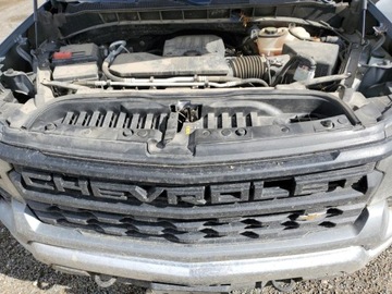 Chevrolet Silverado II 2023 Chevrolet Silverado K1500 2023 2.7 Benzyna 310KM, zdjęcie 6