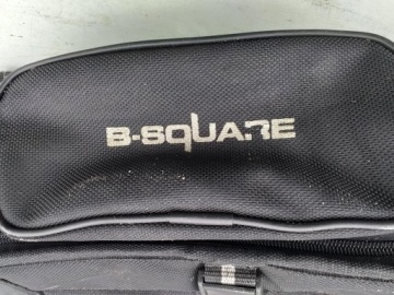 СУМКА ДЛЯ МОТОЦИКЛЕТНОГО БАКА B-SQUARE