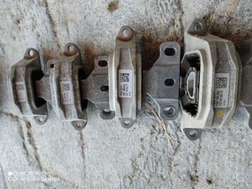PODUSZKA SILNIKA VW SEAT SKODA 1S0199262 CZWA