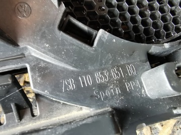 MASKA MŘÍŽKA CHLADIČŮ VW TOURAN 1T0 CADDY 2K5 2K5853651 1T0853651BQ