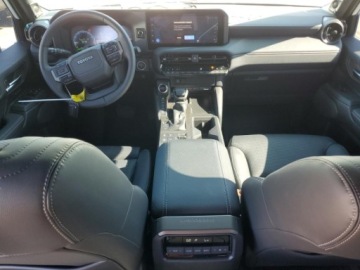 Toyota Land Cruiser VIII 2024 Toyota Land Cruiser 2024, 2.4L, 4x4, od ubezpieczalni 2.4 Hybryda 325KM, zdjęcie 6