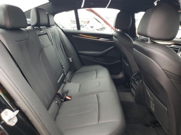 BMW Seria 5 G30-G31 2020 BMW Seria 5 530 XI 2020 2.0l 2.0 Benzyna 248KM, zdjęcie 10