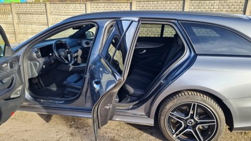 Mercedes Klasa E W213 Kombi Plug-in Facelifting 2.0 E300de 306KM 2020 Mercedes E-300 Plug-in Hybrid/Diesel, zdjęcie 6