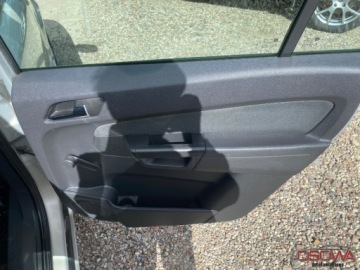 Opel Zafira B 1.9 CDTI ECOTEC 100KM 2005 Opel Zafira 1.9cdti 7 osobowa nowy pt nowe tarcze nowe opony auto do jaz, zdjęcie 17