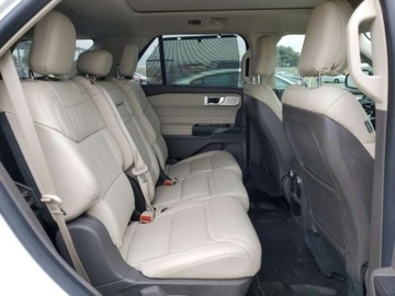 Ford Explorer VI 2020 Ford Explorer 2020, 3.0L, 4x4, PLATINUM, od ubezpieczalni 3.0 Benzyna 365KM, zdjęcie 9