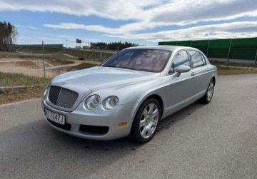 Bentley Continental I Flying Spur 6.0 W12 Twin-Turbo 560KM 2006