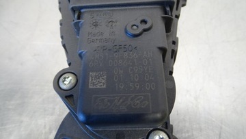 ПЕДАЛЬ ГАЗА VOLVO S40 2.0