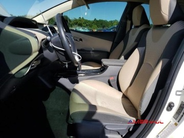 Toyota Prius IV Hatchback 1.8 Hybrid 122KM 2016 Toyota Prius 2016r., 1,8 L od ubezpieczalni 1.8 Hybryda 121KM, zdjęcie 8