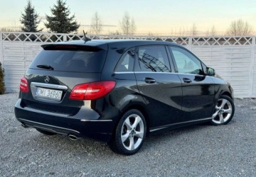 Mercedes Klasa B W246 Sports Tourer 180 CDI BlueEFFICIENCY 109KM 2012 Mercedes-Benz Klasa B Mercedes-Benz Klasa B 180 CDI (BlueEFFICIENCY) 7G-DCT, zdjęcie 2