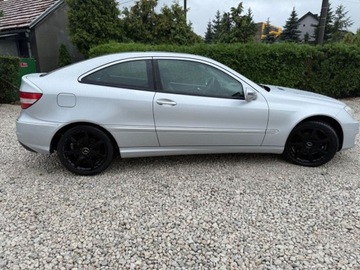Mercedes CLC 1.8 (180 Kompressor) 143KM 2008 Mercedes-Benz CLC MERCEDES CLC AUTOMATPanoramadach Alu Klimatronik Grzane, zdjęcie 3