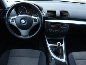 BMW Seria 1 E81/E87 Hatchback 5d E87 1.6 116i 115KM 2005 BMW 1 116i, Klima, Klimatronic, Parktronic, zdjęcie 6