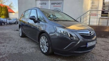 Opel Zafira C Tourer 2.0 CDTI ECOTEC 130KM 2012 Opel Zafira 2,0 diesel 131 KM klima zarejestrowany 7 osobowy 2.0 Diesel, zdjęcie 9