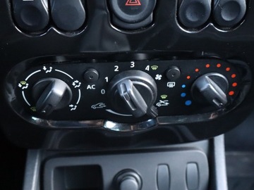 Dacia Duster I SUV 1.6 16V 105KM 2013 Dacia Duster 1.6 16V, Salon Polska, GAZ, Klima, zdjęcie 12