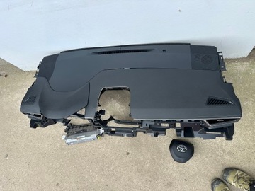 КОНСОЛЬ ПРИБОРНОЙ ПАНЕЛИ COROLLA E21 ПОДУШКИ ПОДУШКИ РЕМНИ ОРИГИНАЛЬНАЯ РЕЗЬБА