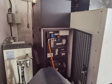 HWACHEON VESTA Фрезерный станок с ЧПУ