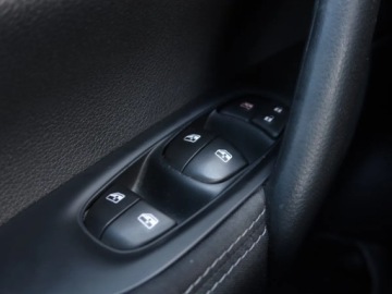 Nissan Qashqai II Crossover 1.2 DIG-T 115KM 2017 Nissan Qashqai 1.2 DIG-T, Salon Polska, Klima, zdjęcie 16