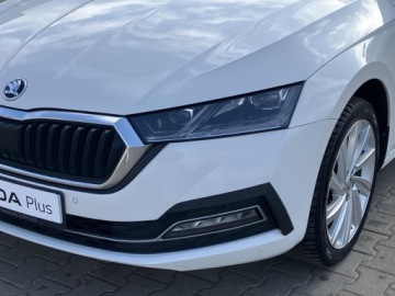 Skoda Octavia IV Liftback 1.5 TSI EVO 150KM 2023 Skoda Octavia Style ! Aktywny Tempomat ! Podgrzewa, zdjęcie 9