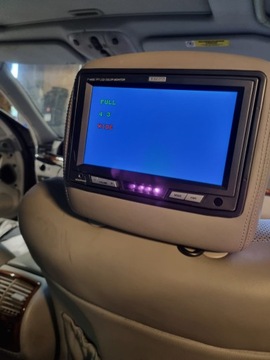 Mercedes w220,215 LIFT мониторы в подголовниках