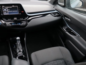 Toyota C-HR I Crossover Facelifting 2.0 Hybrid Dynamic Force 184KM 2021 Toyota C-HR 2.0 Hybrid, Salon Polska, Automat, zdjęcie 7