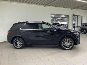 Mercedes GLE V167 SUV Facelifting 3.0 450d 367KM 2026 MERCEDES-BENZ GLE 450 d 4-Matic AMG Line 3.0 (367KM) 2026, zdjęcie 1