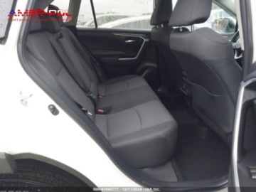 Toyota 2024 Toyota RAV4 2024 Toyota RAV4 XLE AWD (Natl) 2.5 Benzyna 203KM, zdjęcie 8