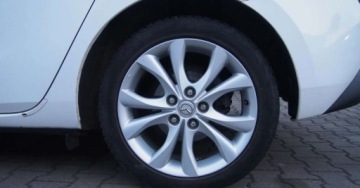 Mazda 3 II Sedan 1.6 MZR 105KM 2010 Mazda 3 1,6Benzyna Udokumentowany Przebieg Serwisowany Biala Perla, zdjęcie 17