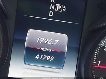 Mercedes Klasa C W205 2015 Mercedes-Benz Klasa C 2015 MERCEDES-BENZ C 300 LUXURY 4MATIC 2.0 Benzyna, zdjęcie 12