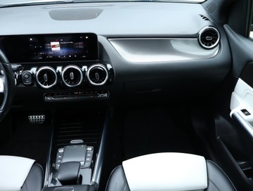 Mercedes Klasa B W247 Sports Tourer 1.3 B200 163KM 2019 Mercedes B B 200, Salon Polska, Automat, Skóra, zdjęcie 7