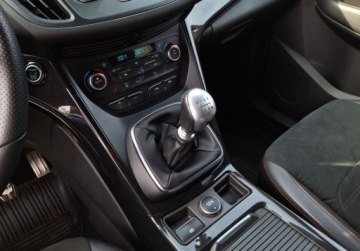 Ford Kuga II SUV Facelifting 1.5 EcoBoost 150KM 2019 Ford Kuga Ford Kuga 1.5 EcoBoost 150KM, ST-line, Salon PL 1.5 Benzyna 150KM, zdjęcie 19