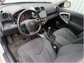 Toyota RAV4 III MPV Facelifting 2.2 D-4D 150KM 2011 Toyota RAV 4, zdjęcie 13