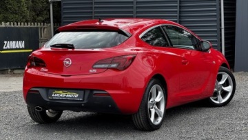 Opel Astra J Hatchback 5d 1.4 Turbo ECOTEC 140KM 2012 Opel Astra GTC, Udok. przebieg GWARANCJA 1.4 Benzyna 140KM, zdjęcie 5