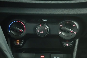 Kia Picanto III Hatchback 5d Facelifting 1.0 DPI 67KM 2023 Kia Picanto 1.0 MPI, Salon Polska, 1. Właściciel, zdjęcie 10