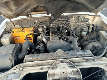 Mitsubishi Pajero I 1988 Mitsubishi Pajero 2.5D 84km 88r 4x4 7 os, zdjęcie 7