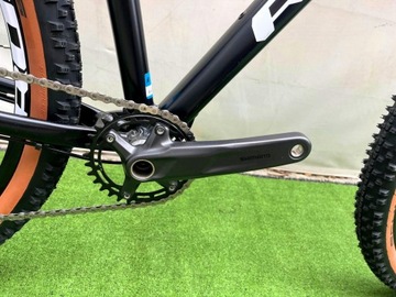 НОВАЯ БАЗА ROZZO 30 SHIMANO DEORE 12S M6100 КОЛЕСА 29 L РАМА 19 ДЮЙМОВ ROCK SHOX