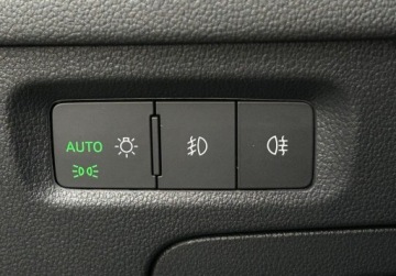 Skoda Octavia IV Kombi 2.0 TDI 115KM 2021 Skoda Octavia Po duzym serwisie AmbitionPakiety, LED, Tempom, Kamera, Salo, zdjęcie 19