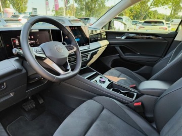Volkswagen Tiguan III 2025 Volkswagen Tiguan 2.0 TSI 204 KM Elegance 4motion, zdjęcie 11