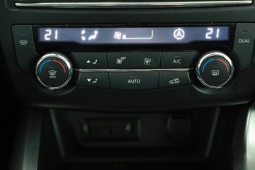 Renault Kadjar Crossover 1.2 Energy TCe 130KM 2016 Renault Kadjar 1.2 TCe, Salon Polska, zdjęcie 9