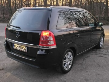 Opel Zafira B 1.8 ECOTEC 140KM 2010 Opel Zafira 7-os, Xenon, KlimaTronik, Navi, PDC,, zdjęcie 8